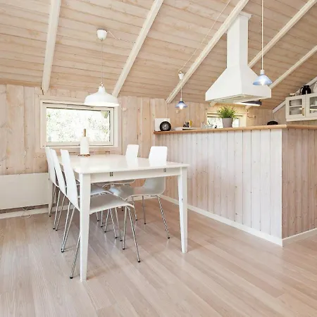 Dom wakacyjny Spacious Holiday Home In Vejby Near Sea