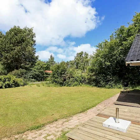 Dom wakacyjny Spacious Holiday Home In Vejby Near Sea *